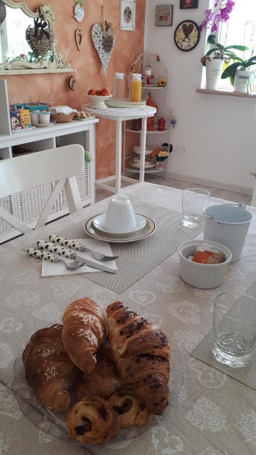 B&B A Casa Di Eleonora Виллафранка-ди-Верона Экстерьер фото